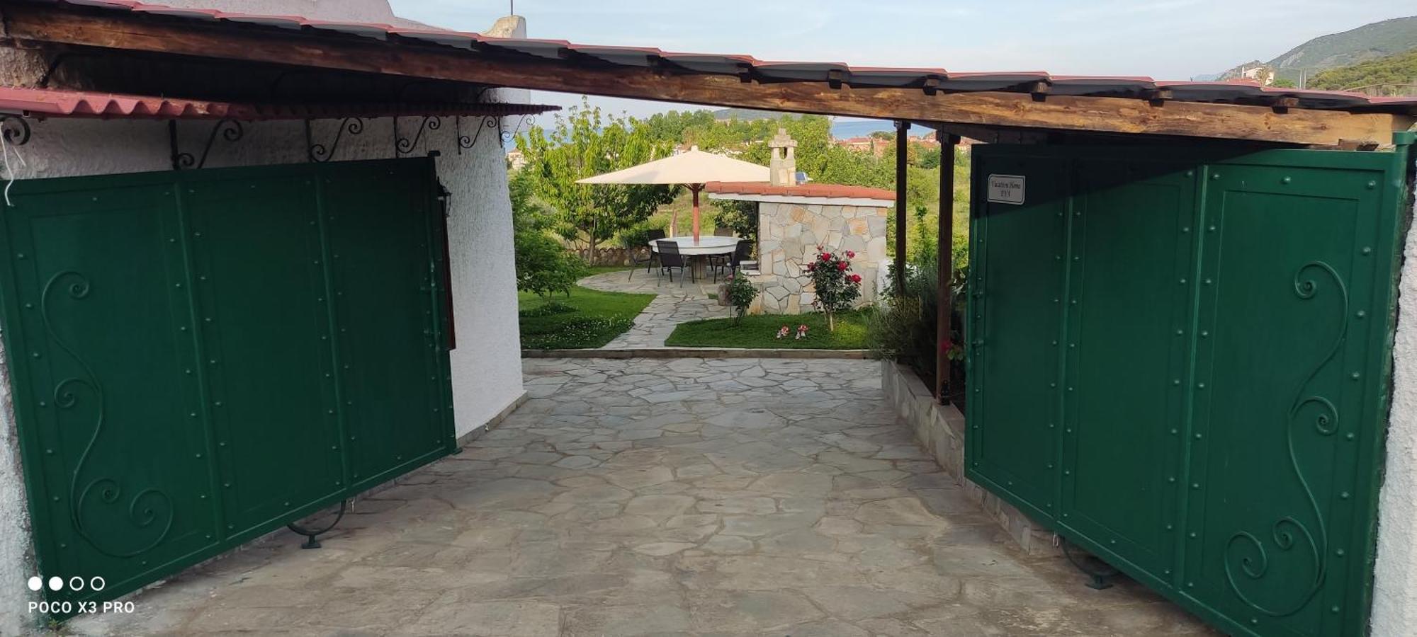 Vacation Home Eva Nea Iraklitsa Экстерьер фото