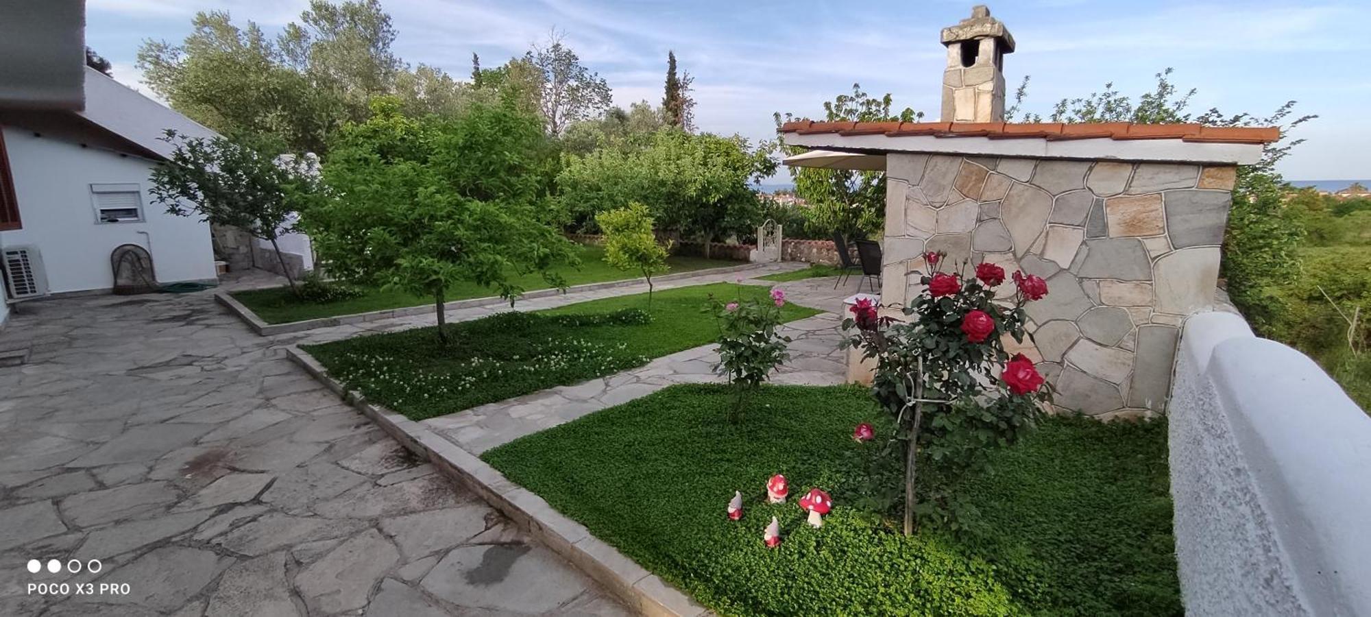Vacation Home Eva Nea Iraklitsa Экстерьер фото